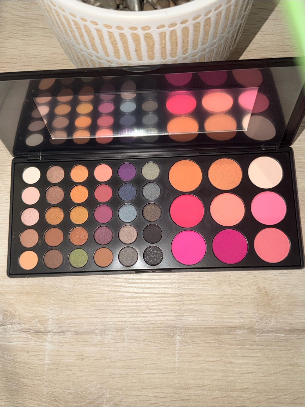 Vibrant Multi-Color Women’s Eye & Blush Makeup Palette - Pink & Orange Shades